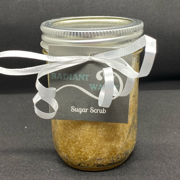 Lavender & Lemon 8oz exfoliating scrub - Picture 4 of 6